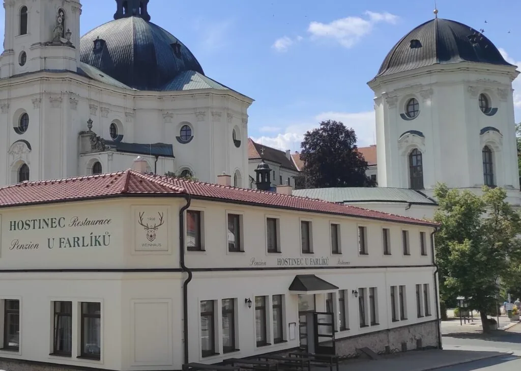 Hostinec U Farlíků ve Křtinách